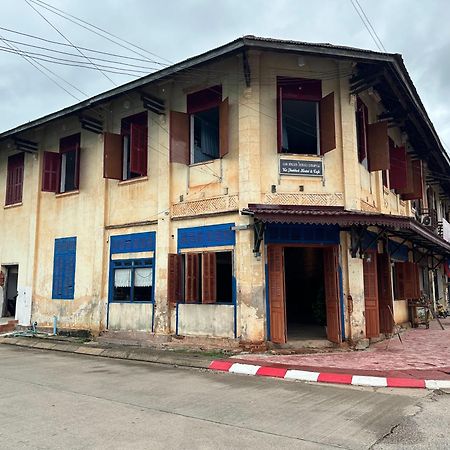 Via Thakhek Hostel & Cafe Экстерьер фото